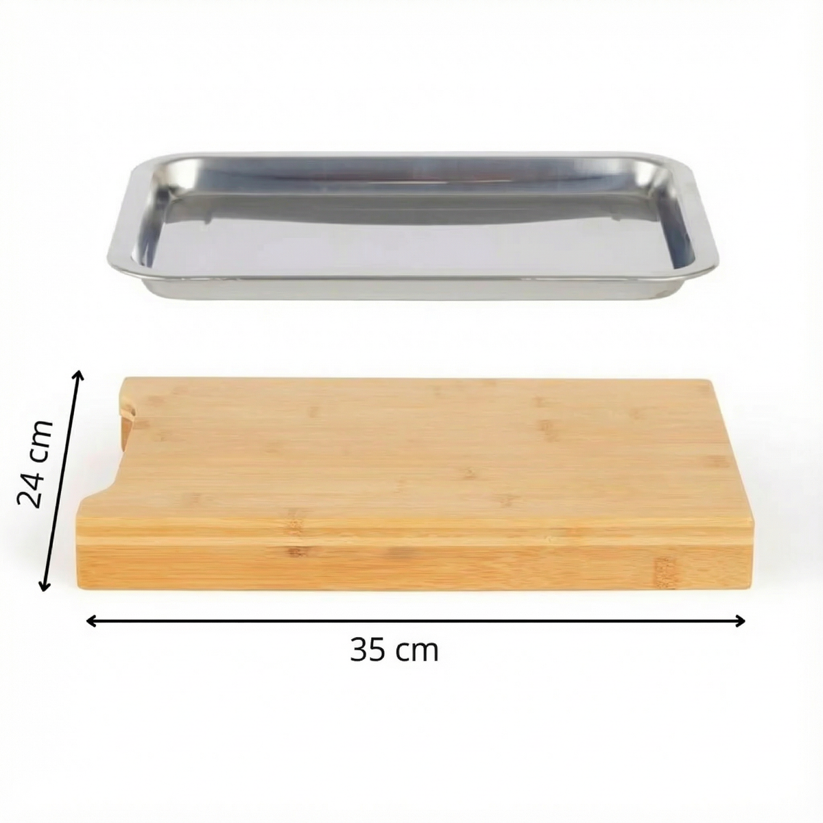 Tocătorul și tava alăturate, cu dimensiunile 35 cm și 24 cm marcate