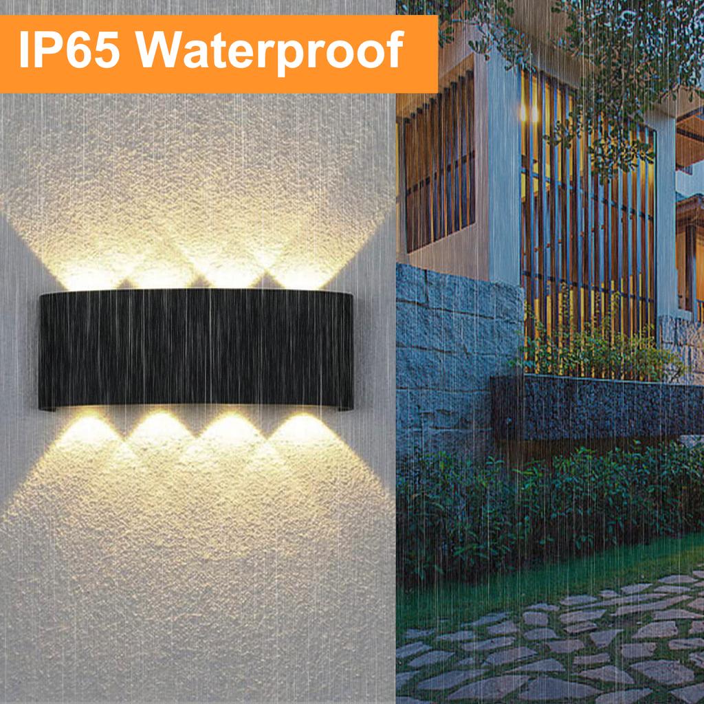 Aplica perete exterior LED 8W, finisaj negru, modern, culoare alb rece