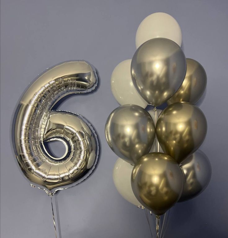 Balon din folie argintie, cifra aniversara 6, 85 cm