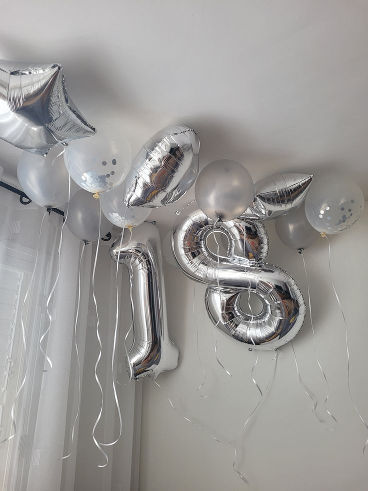 Balon din folie argintie, cifra aniversara 1, 90 cm