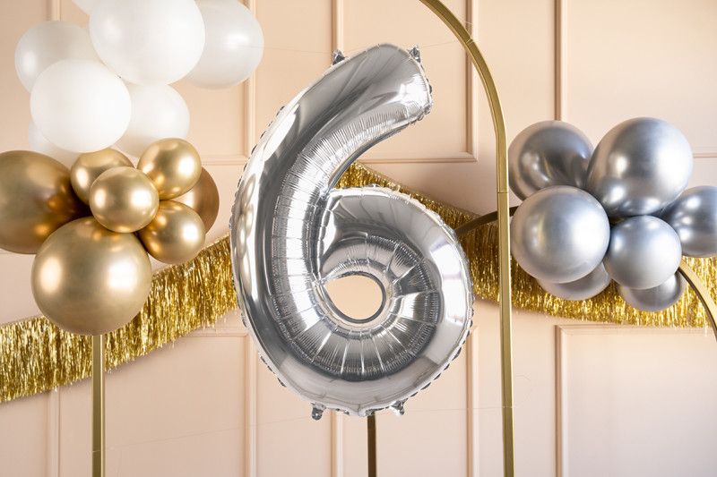 Balon din folie argintie, cifra aniversara 6, 85 cm