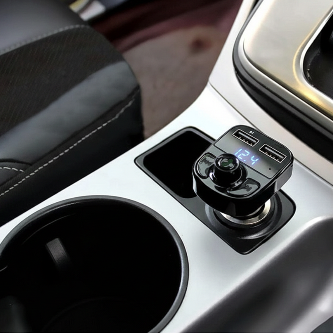 Modulator FM Bluetooth pentru masina, 3 porturi, mp3 player, lumini ambientale