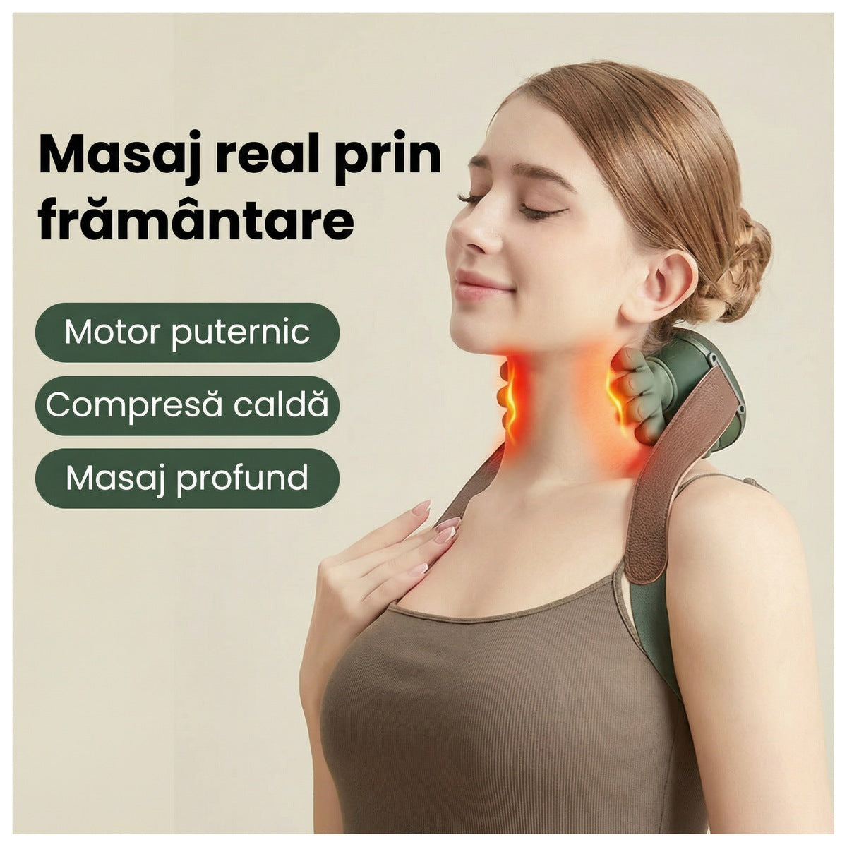 Aparatul de masaj purtat pe ceafă, cu curelele maro peste umăr și căldura marcată în zona gâtului