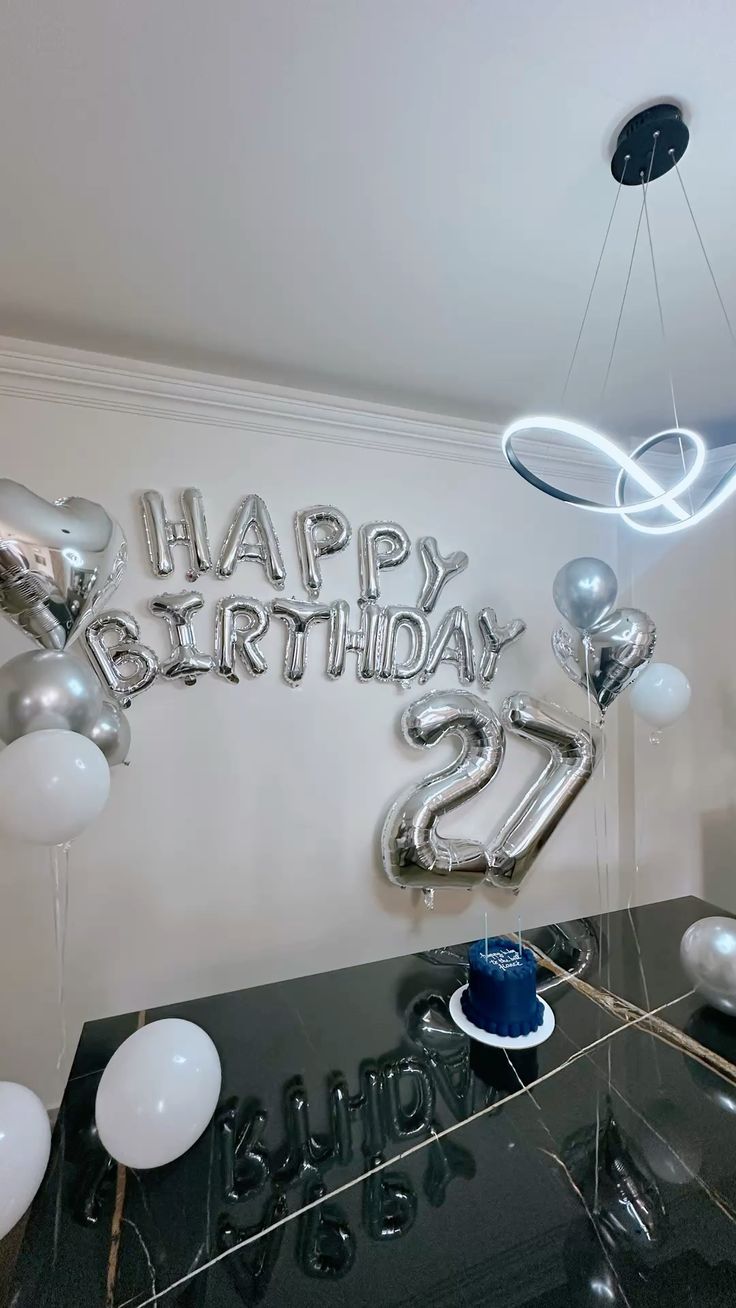 Balon din folie argintie, cifra aniversara 7, 80 cm