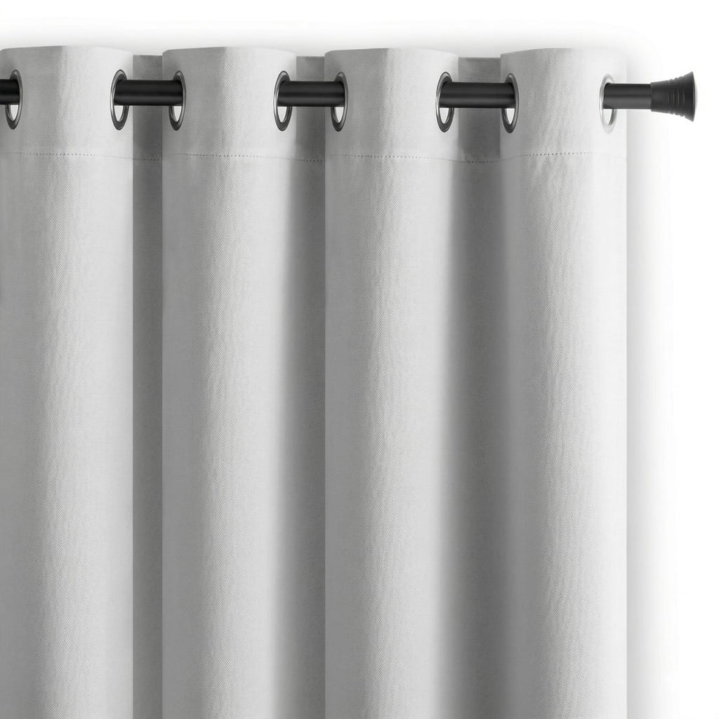 Draperie Blackout Alba cu Inele Argintii 140x244 cm – Opacitate 90% 1