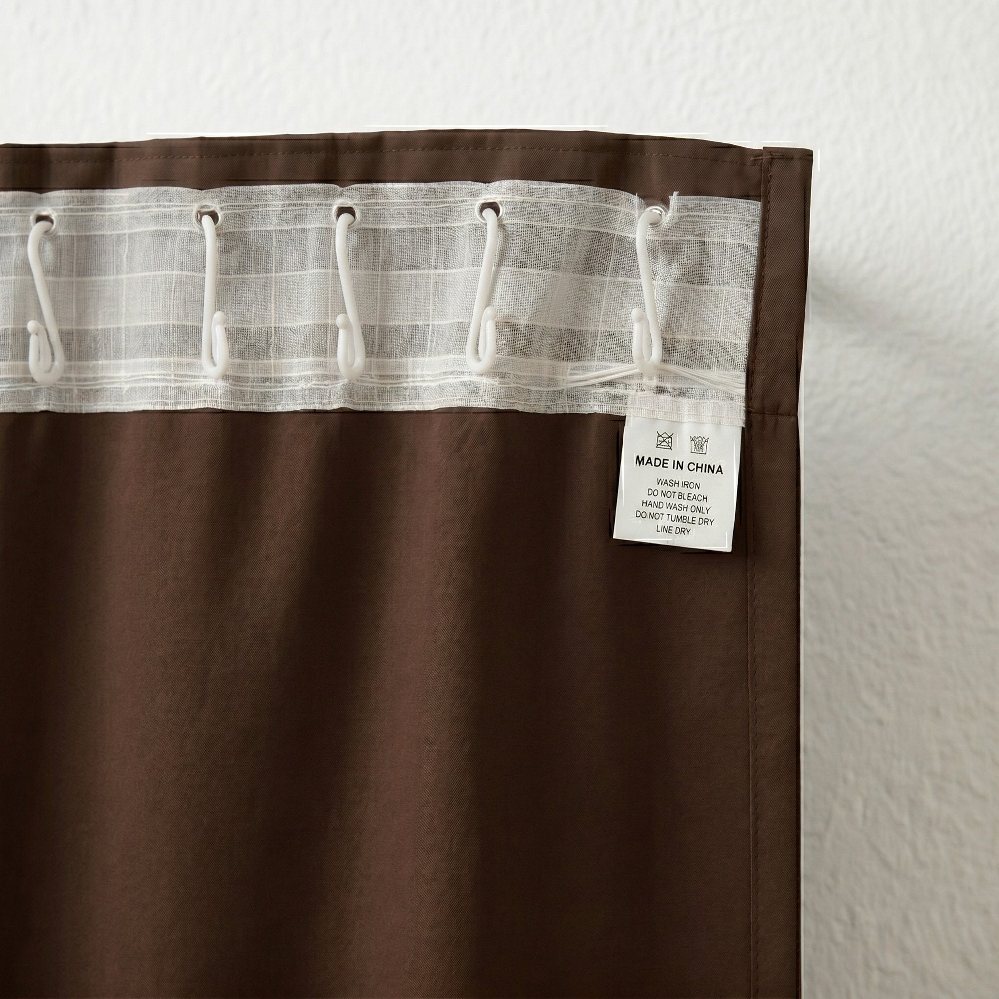 draperie-blackout-maro-cu-rejansa-140x244-cm-opacitate-90-3