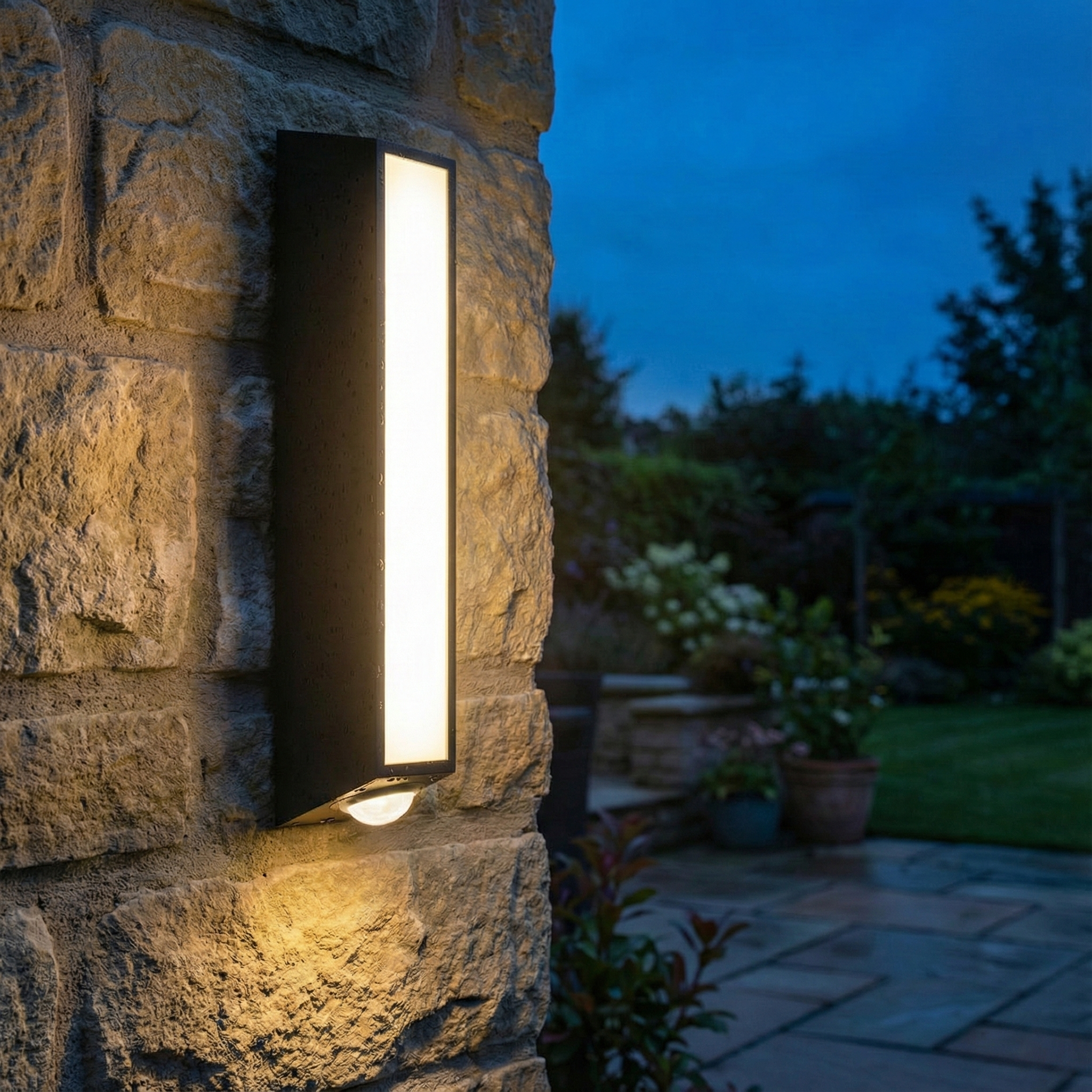 Aplică LED exterior 8W, neagră – iluminare pe 3 unghiuri