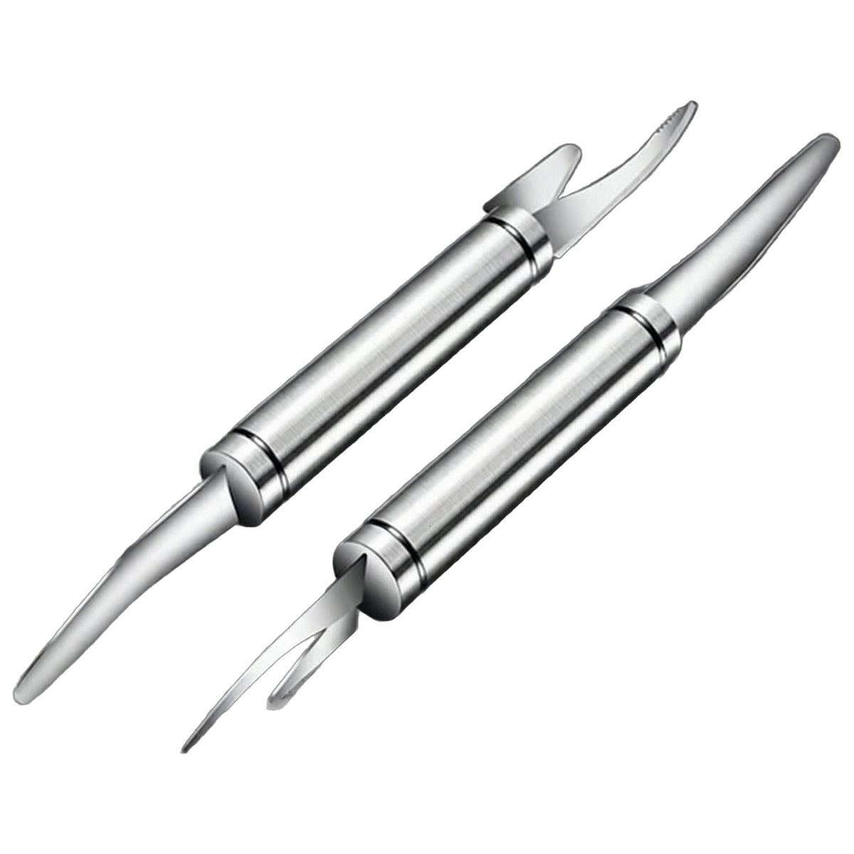 Două ustensile metalice pentru curățat creveți, cu mâner cilindric, lamă dublă la un capăt și vârf subțire curbat la celălalt, pe fundal alb